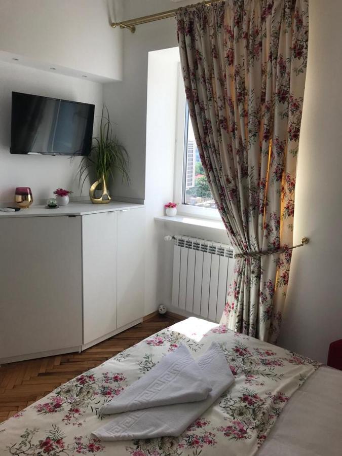 Victoria Luxury Apartment 11 Bükreş Dış mekan fotoğraf